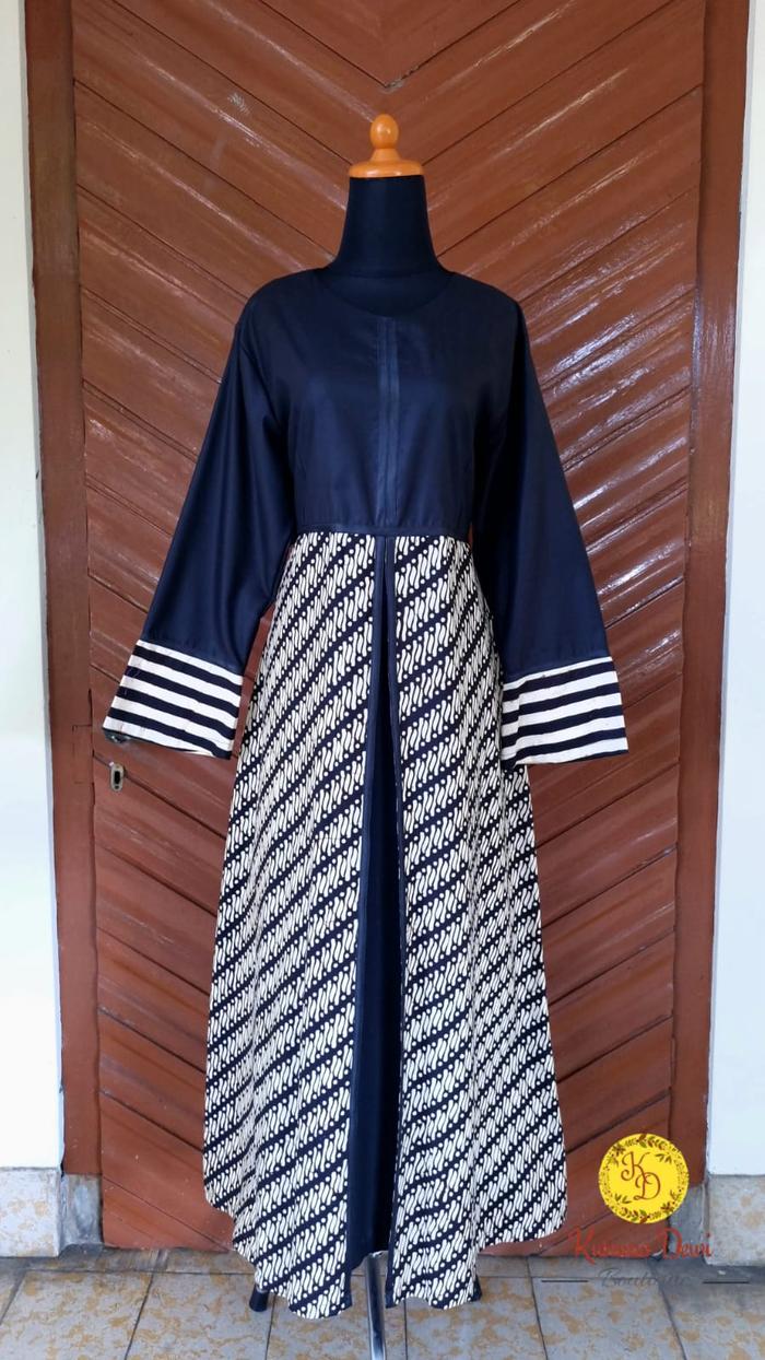 Gamis Batik Cap Sogan Kombinasi Polos Hitam
