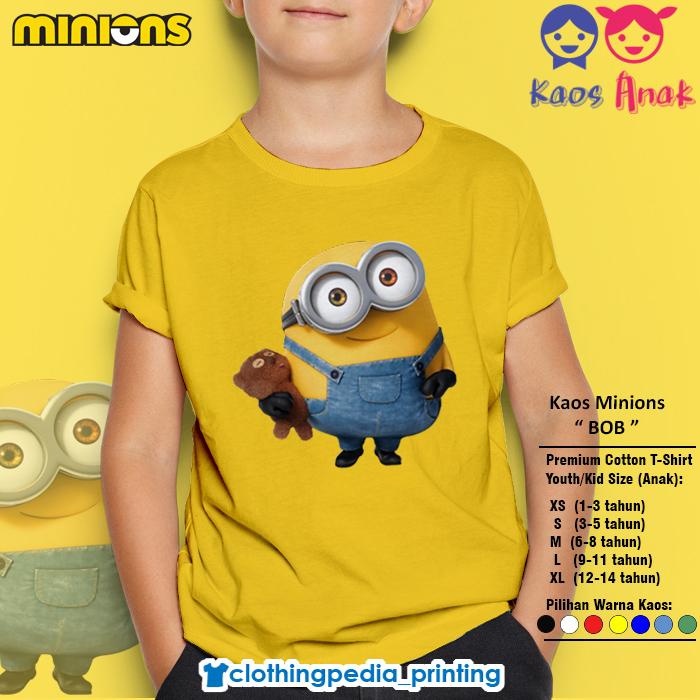Kaos Anak Despicable Me Bob The Minion Holding Teddy Bear Kid T-Shirt