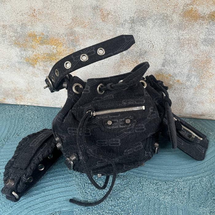 Le Cagole Bucket XS Denim Bag
