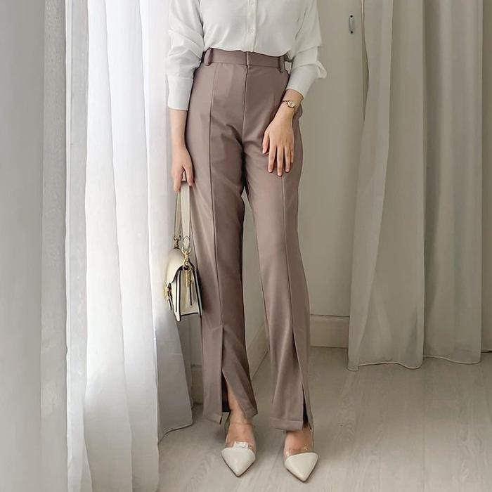 Loona Pants By Khevamauza