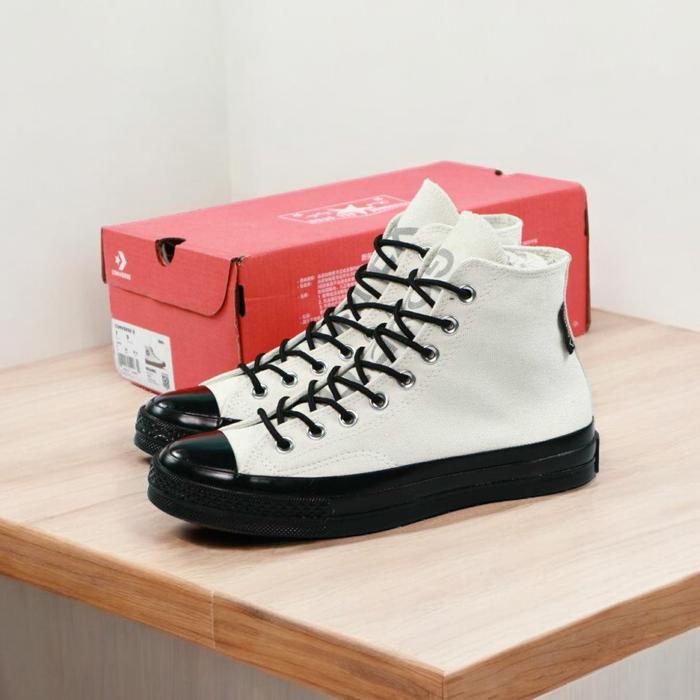 Sepatu C0NVERSE Chuck Talyor All Star 70s High X GoreTex White Black 0riginal 100%