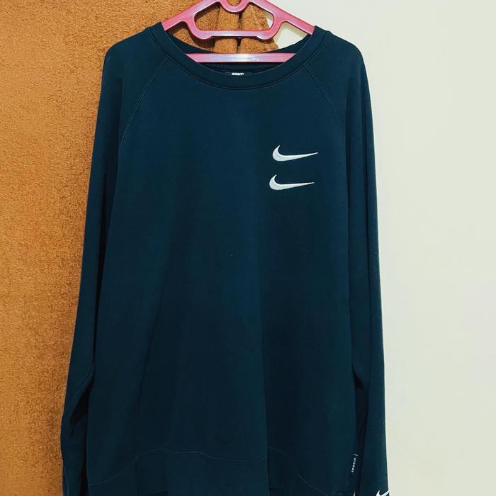 NIKE INTERNASIONAL CREWNECK