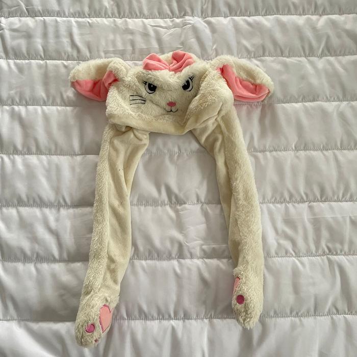 preloved ataru topi animal moving bunny