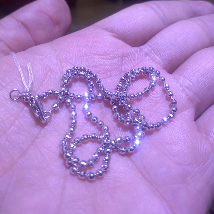 kalung bijilada/merica emas putih 750