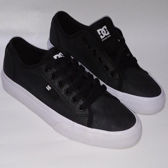 Sepatu Anak DC Manual TX SE Low Black Hitam White Putih BW Size 37.5 23.5 Original OG Skate Board Sh