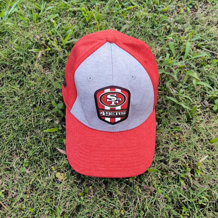 Topi New Era SF 49ers Merah Abu Patch Rubber