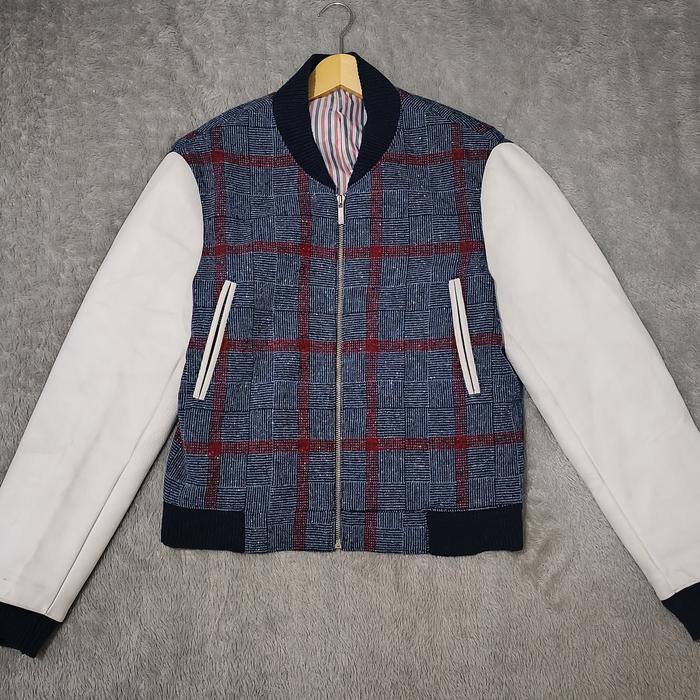 Jaket Varsity Thom Browne