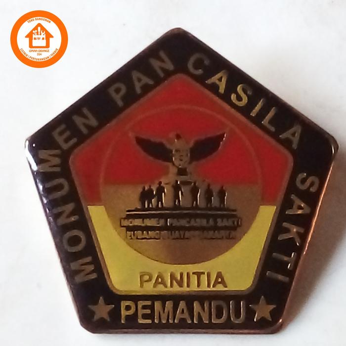 PIN PANITIA / PEMANDU MONUMEN PANCASILA SAKTI LUBANG BUAYA