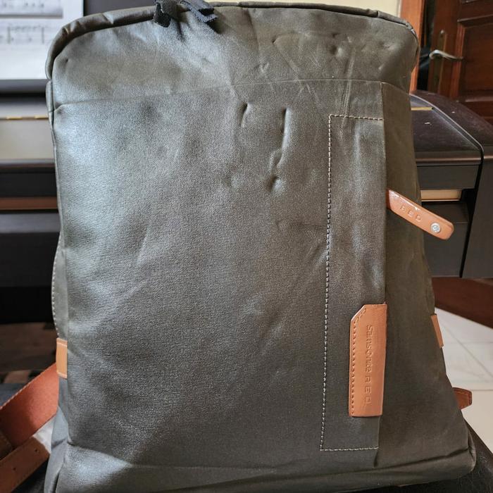 Preloved Samsonite Red backpack.
