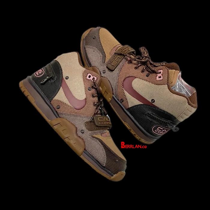 Nike Air Trainer SP Travis Scott Wheat