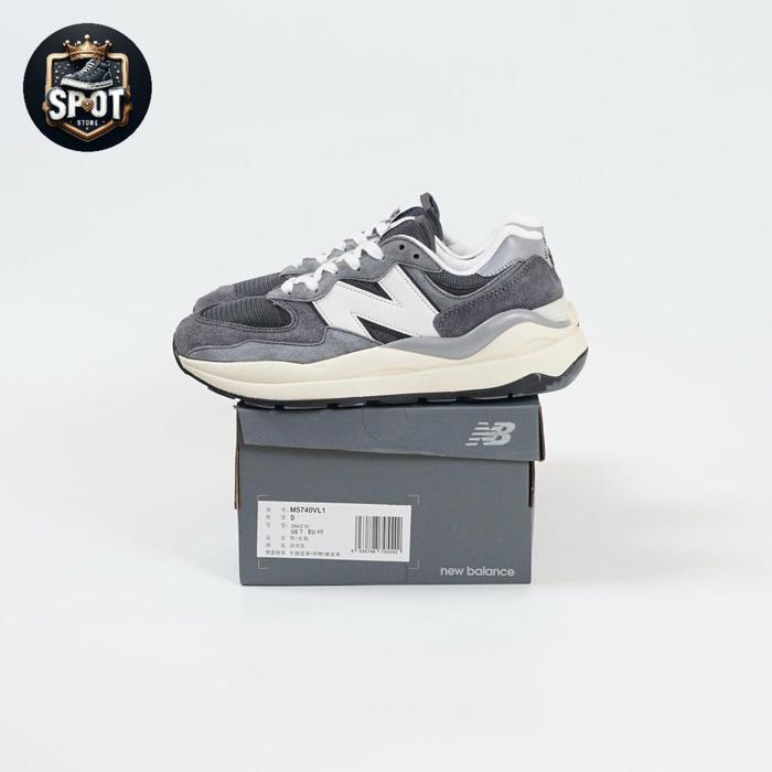 Sepatu New balance 5740 Grey BNIB