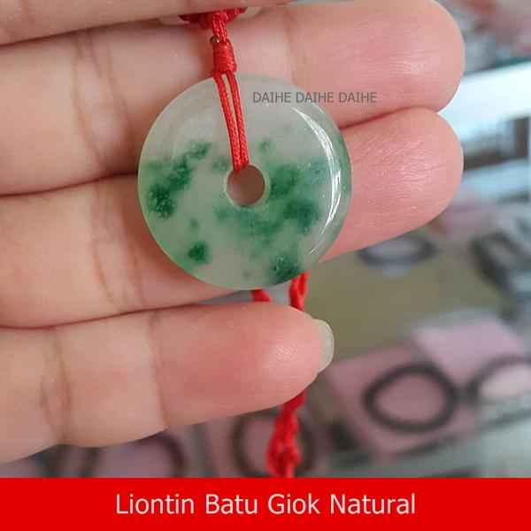 Kalung Liontin Giok Bercorak Liontin Giok Bulat