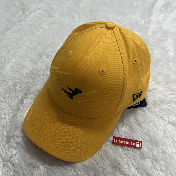 NEW ERA 9FORTY ADJUSTABLE BRUCE LEE YELLOW