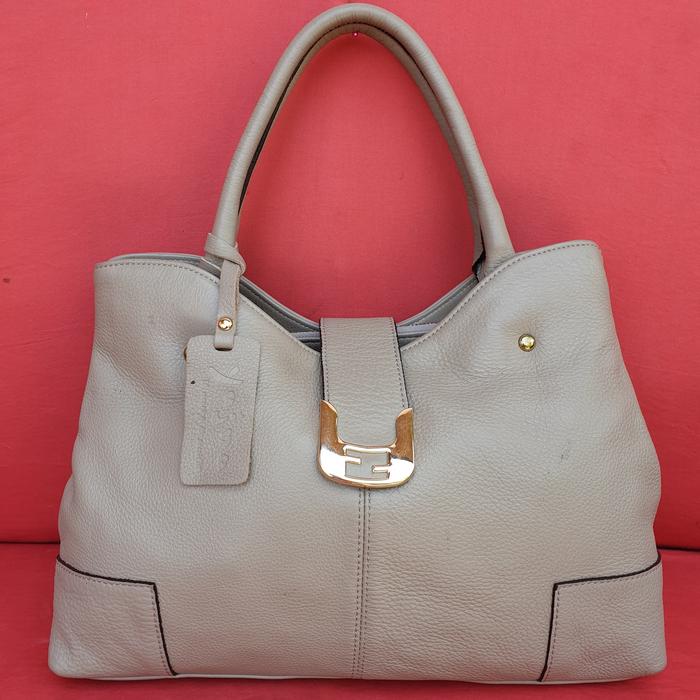 Yajna Tas Wanita Handbag Abu2 Kulit Asli
