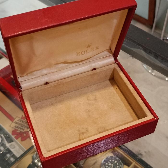 box vintage rolex red color 1970
