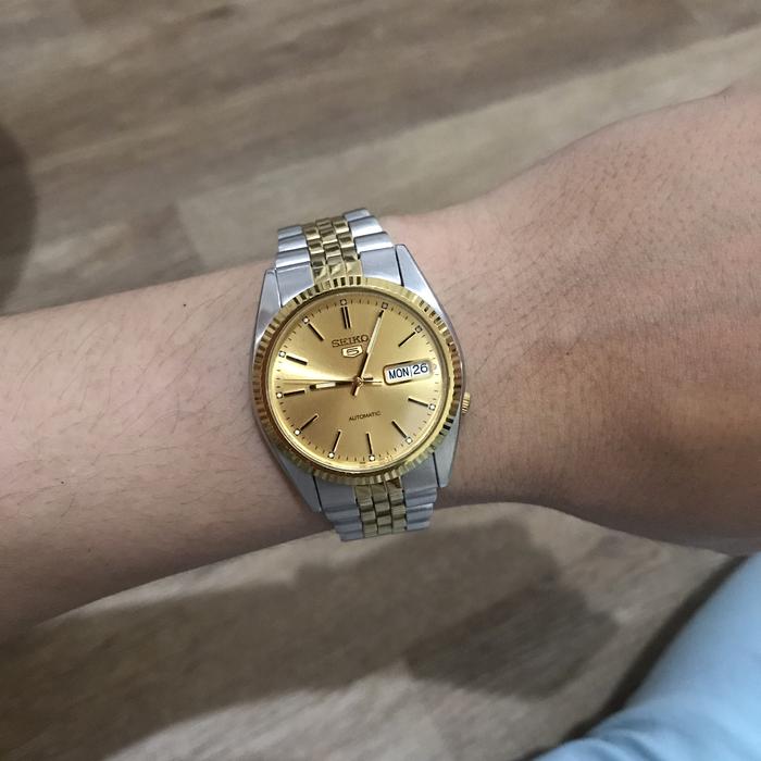 Seiko 5 SNXJ92K1 rare item