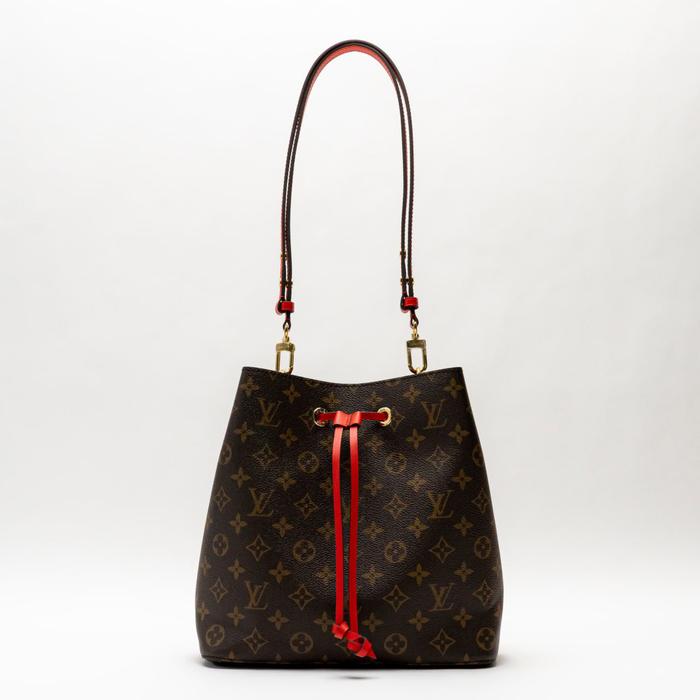 Louis Vuitton NeoNoe MM Monogram Bucket Bag