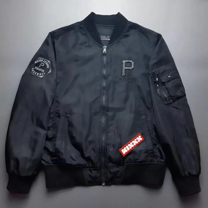 Vintage MLB Pittsburgh Pirates Jacket