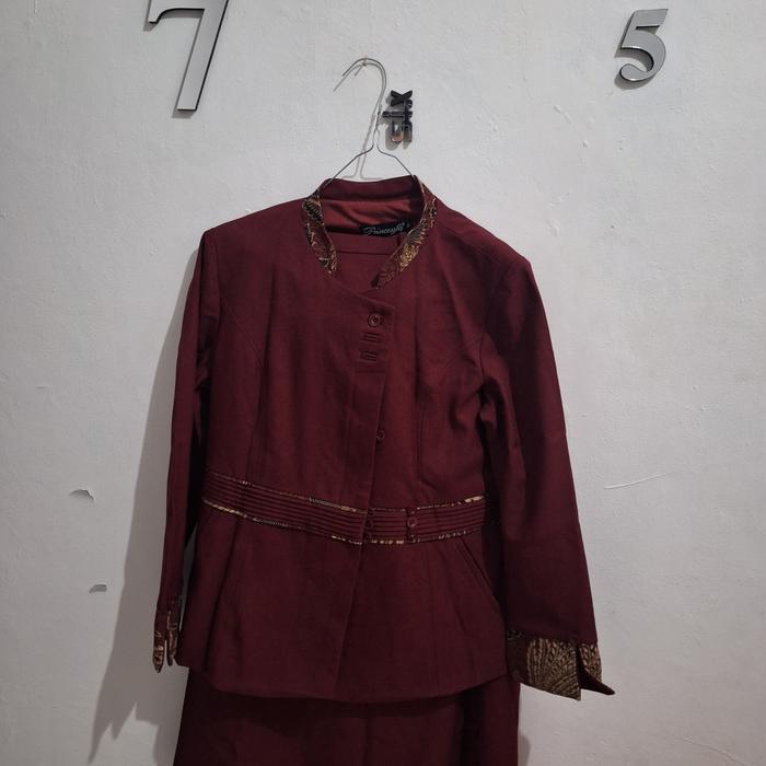 BLAZER NGAJAR PRINCESSFA PRELOVED