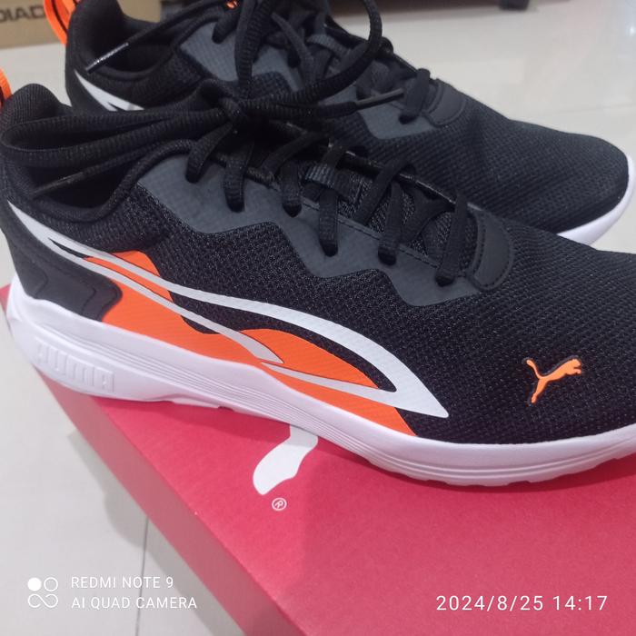 PUMA Soft Foam - Black Ultra Orange White - ORIGINAL Size 41