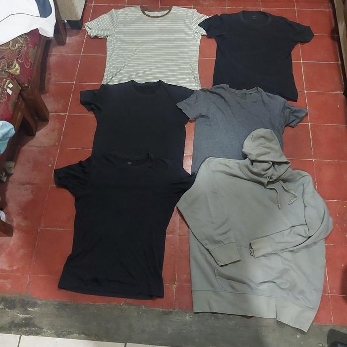 borongan pakaian uniqlo dan hoodie