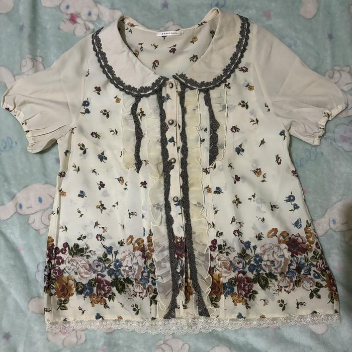 Axes femme kawaii kemeja lolita