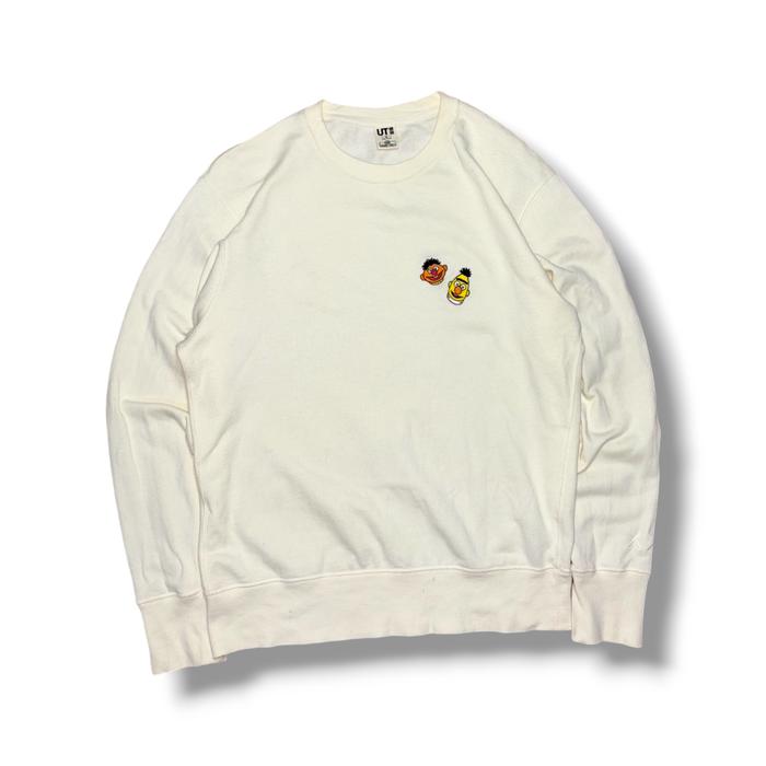 Uniqlo X Kaws X Sesame Street Sweater crewneck