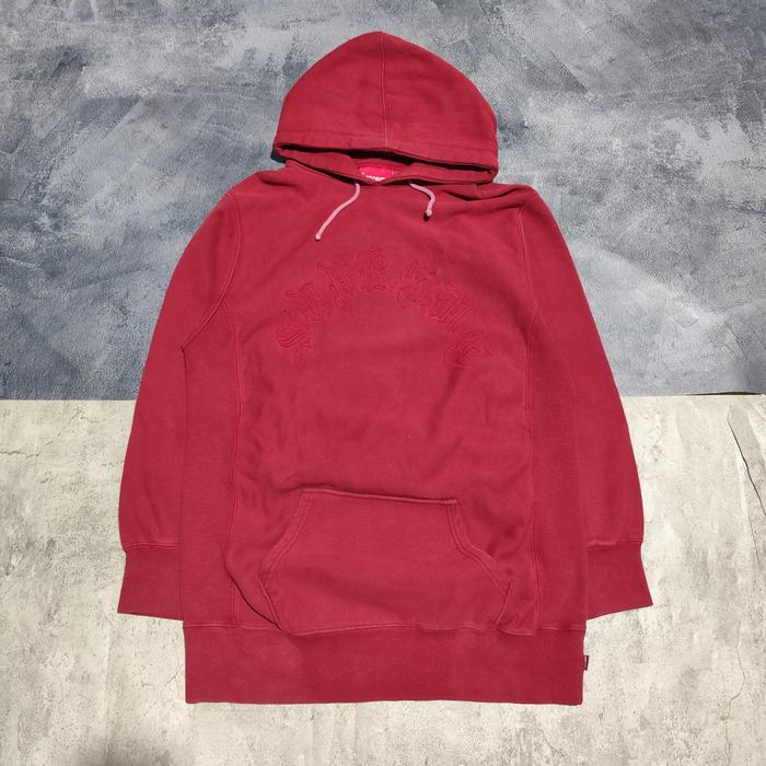 sweater hoodie pria supreme gothic 2001 merah bekas
