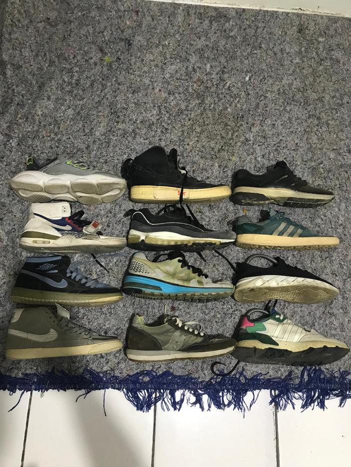 BORONGAN SEPATU ADIDAS NIKE