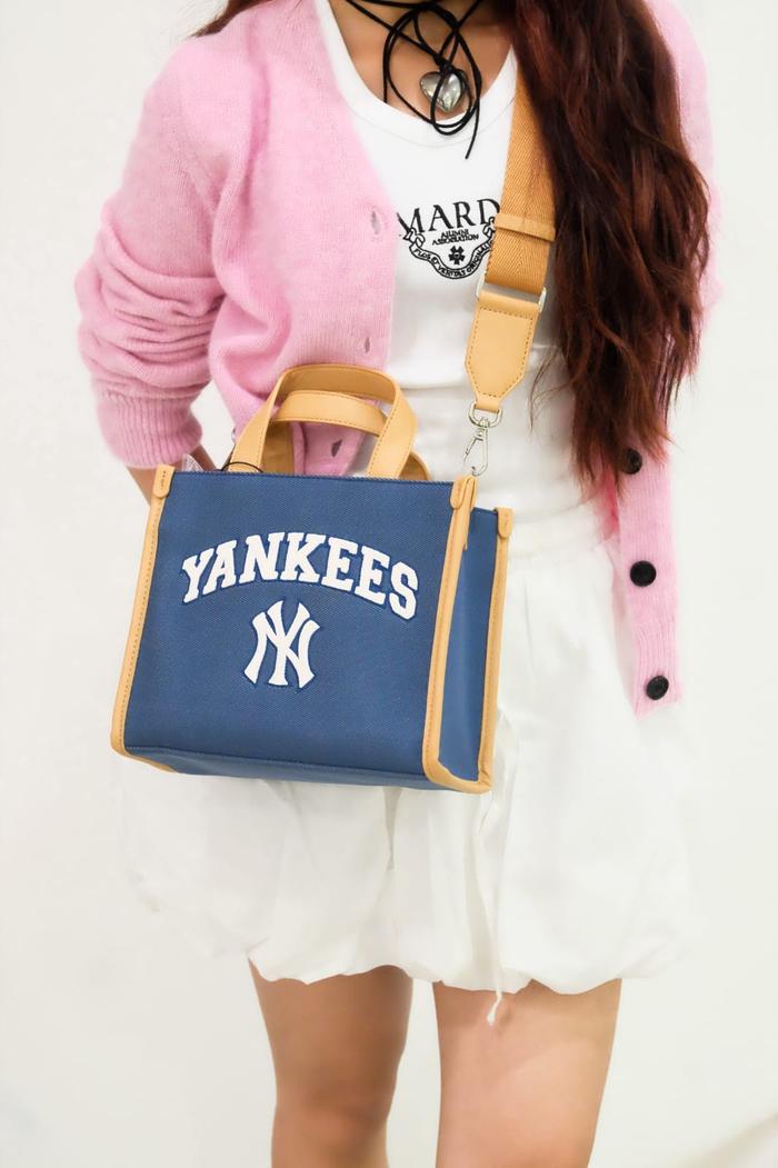 MLB NY Yankees Tote Bag Denim Blue