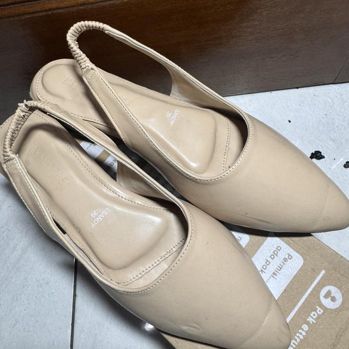 PRELOVED AMAZARA - Sandy Brown 39