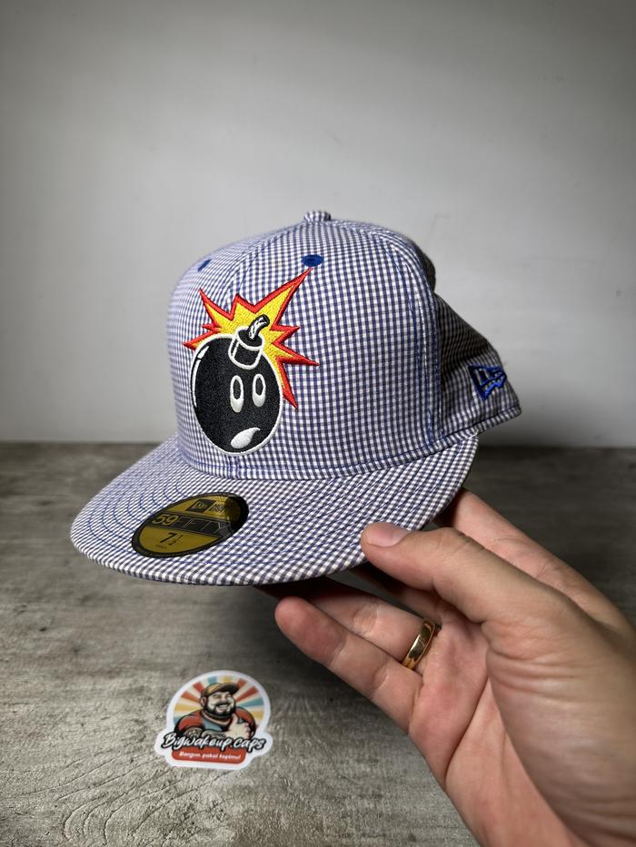 Topi New Era x The Hundreds 59fifty Fitted 7 1/2