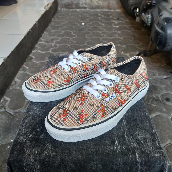 Vans Glen Plaid Floral Authentic Original (sk8 old skool  anaheim pro california slip on og ultracus