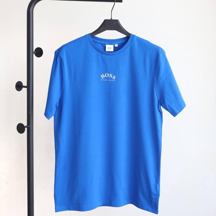 HUGO BOSS KIDS CURVED LOGO TSHIRT IN BLUE