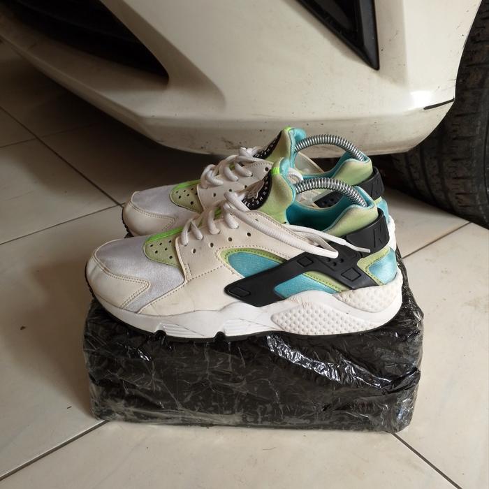 sepatu second branded nik€ huarache size 41 original preloved like new