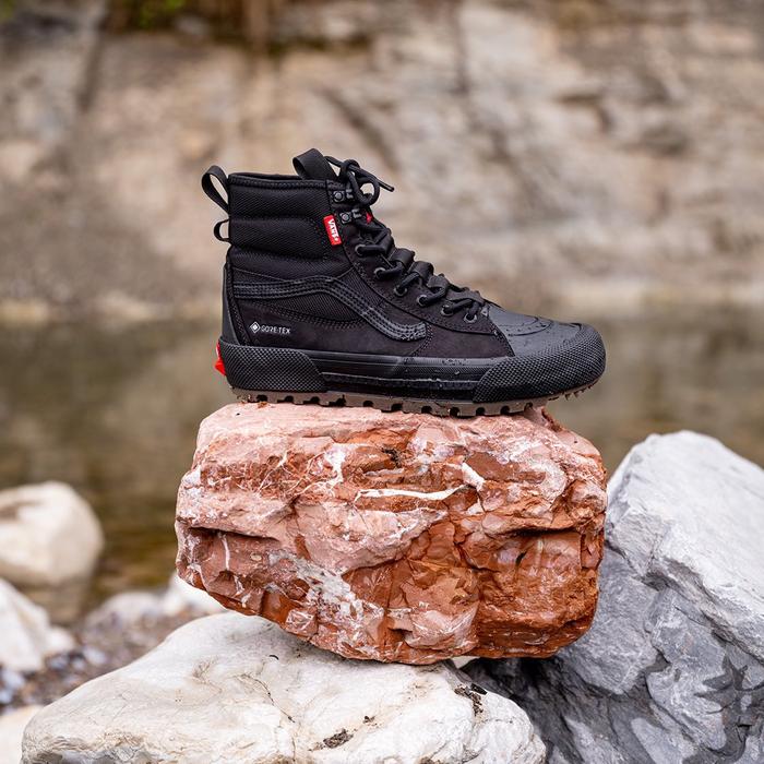 Vans Sk8-Hi GORE-TEX MTE-3 Blackout