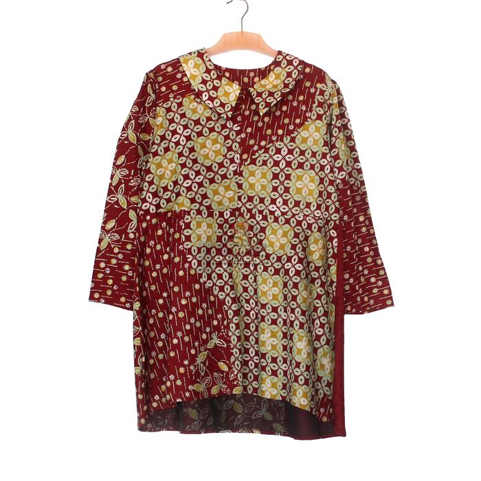 BATIK SYAILENDRA TRUSMI Tunik Kerah Viscose Batik Cap Kombinasi Merah Maroon