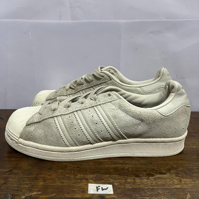 Sepatu second ori adidas superstar suede size 36,5