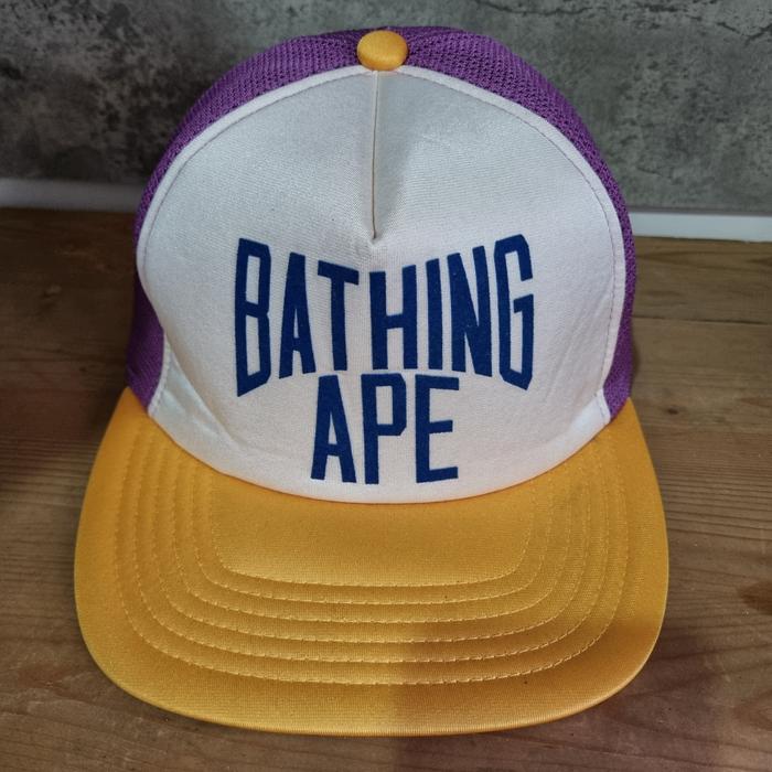 Topi trucker bape bathing ape