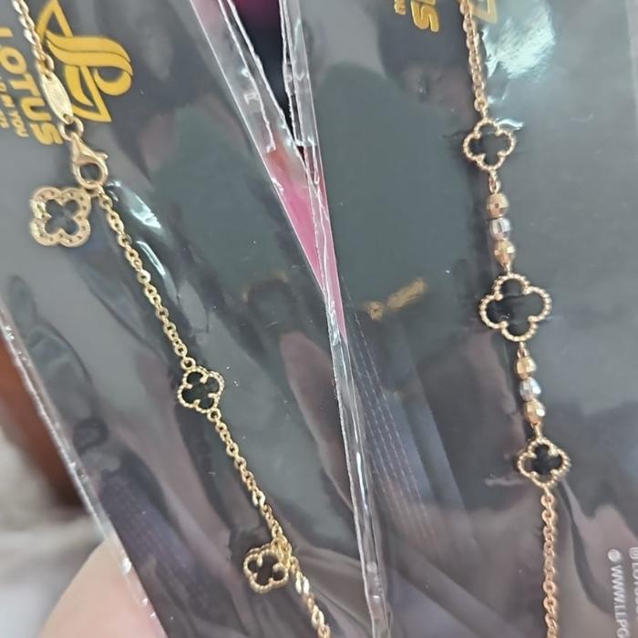 gelang kaki clover hitam bunga emas asli 700 70% 16K