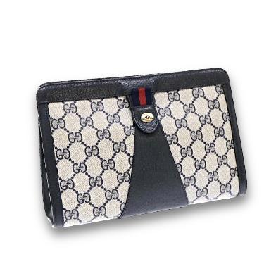 Authentic BrandedGCi Clutch Preloved