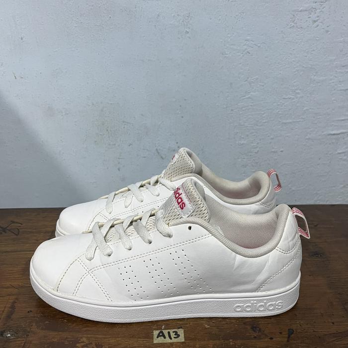 Sepatu second ori adidas neo size 36,5