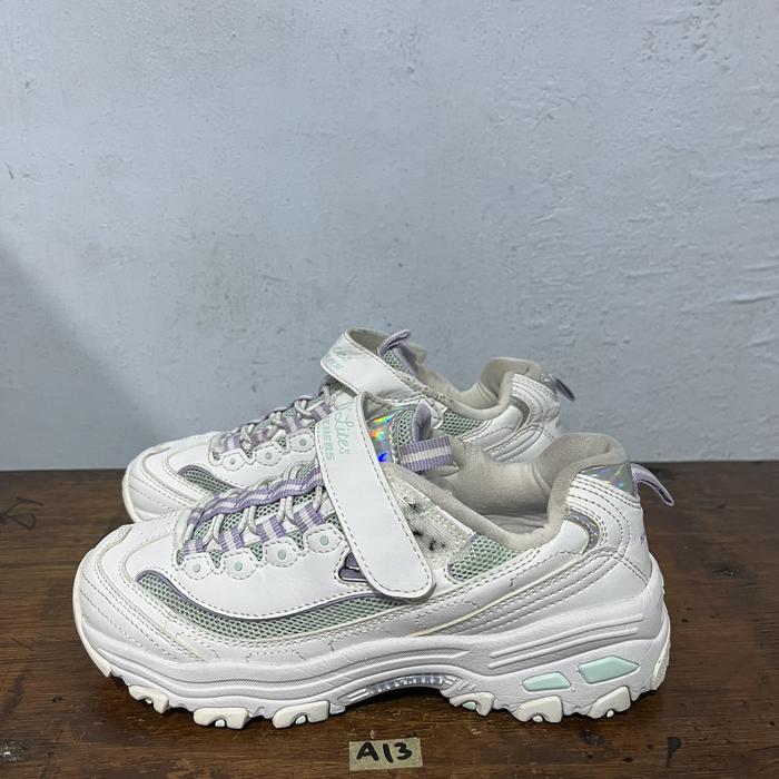 Sepatu anak second ori skechers d'lites size 32