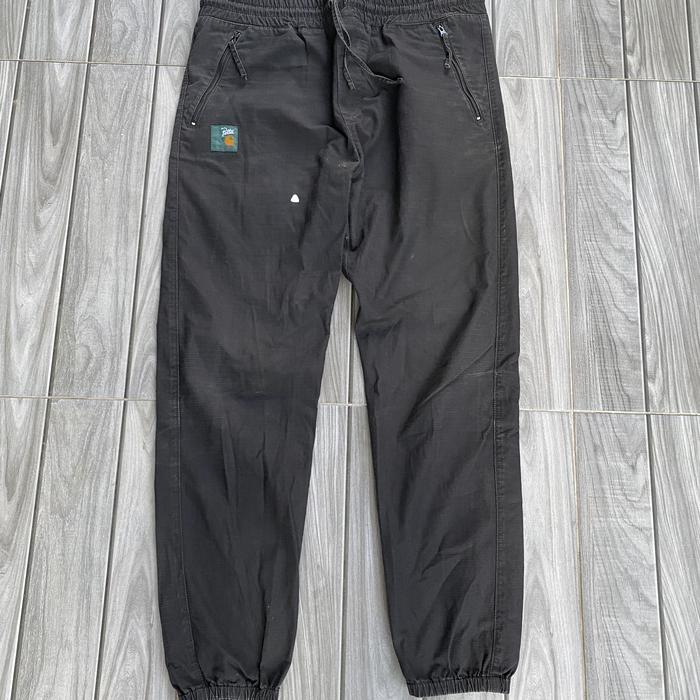 Celana Jogger madison carhartt wip x patta