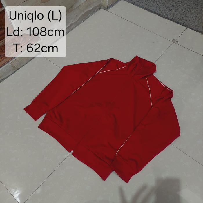 (L) Uniqlo Jaket Second Branded Preloved Bekas Pria / Wanita
