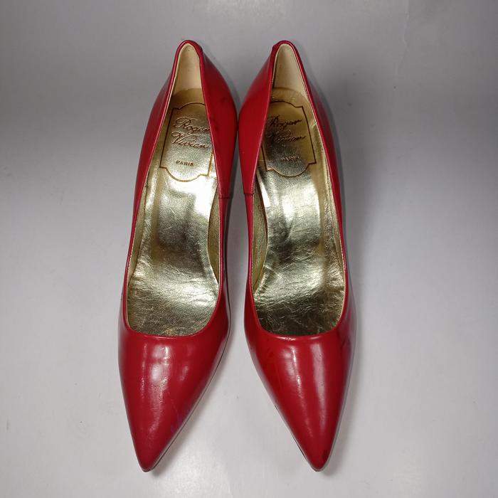 Roger Vivier Original Italian Leather heels 35 size for woman