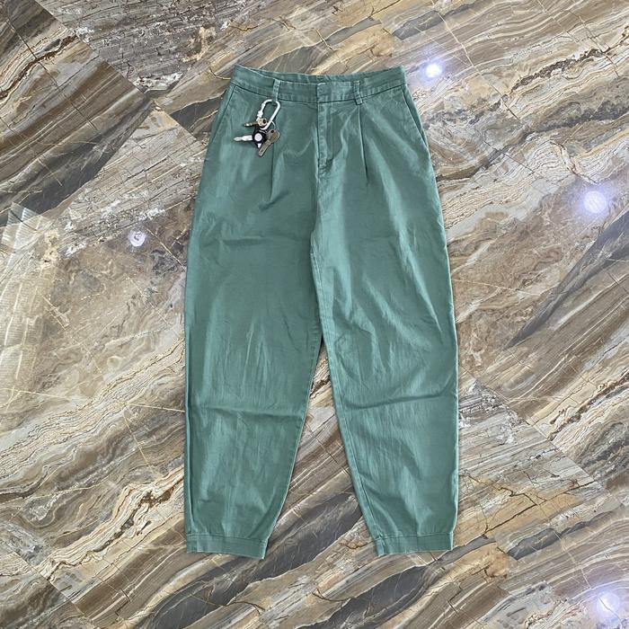 Uniqlo chino green slim fit