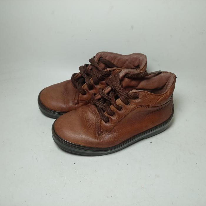 Sepatu boot anak kulit second size 28
