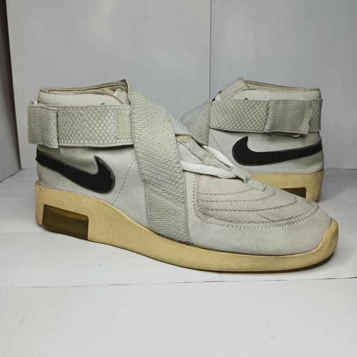 Nike Fear of God Air Raid 'Light Bone Mid High Man Women Unisex Sepatu Sneakers Pria Casual Fashion 