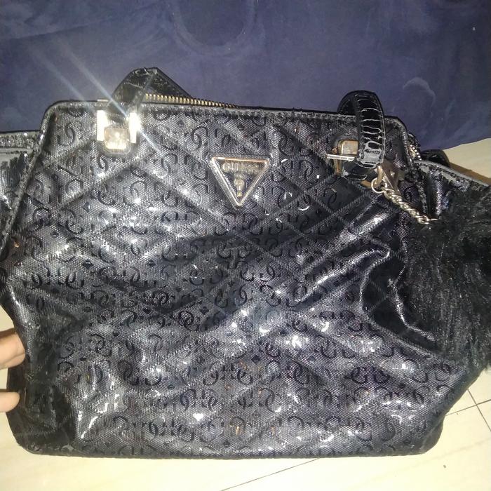 guess bag  pouch hitam besar